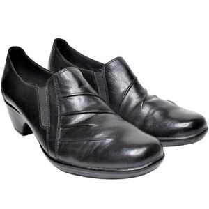 CLARKS Leather Bootie Slip-on Partridge Pleated Round Toe Style 89487 Size 9.5